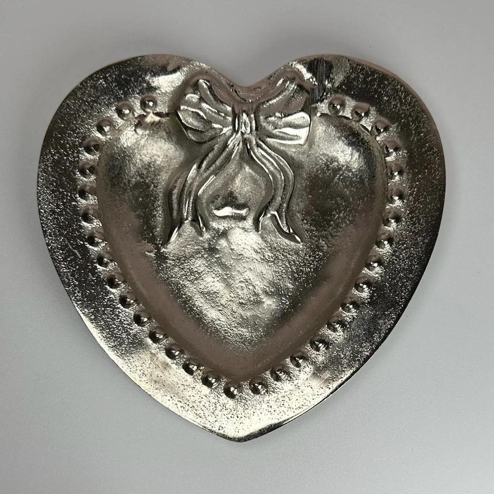 Silver Heart-Shaped Decorative Plate